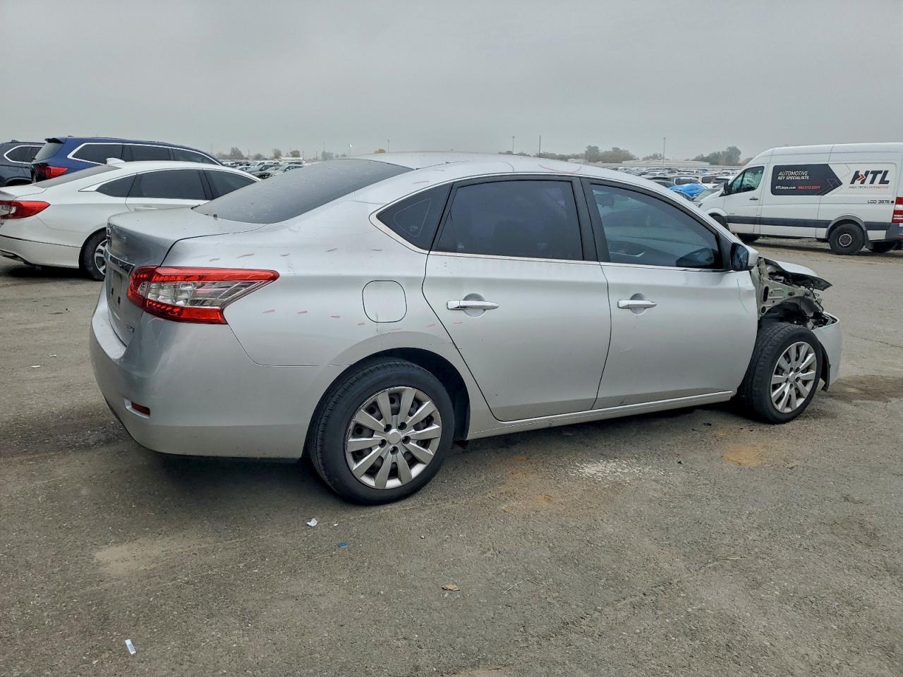 2014 NISSAN SENTRA S photo 3