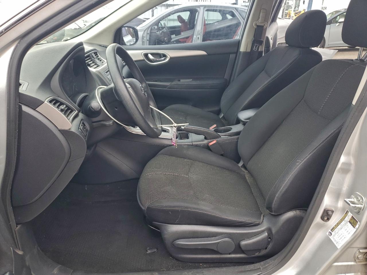 2014 NISSAN SENTRA S photo 7
