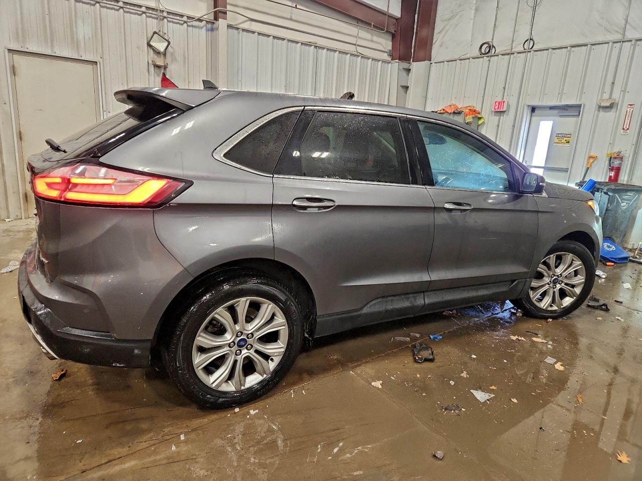2021 FORD EDGE TITANIUM photo 3