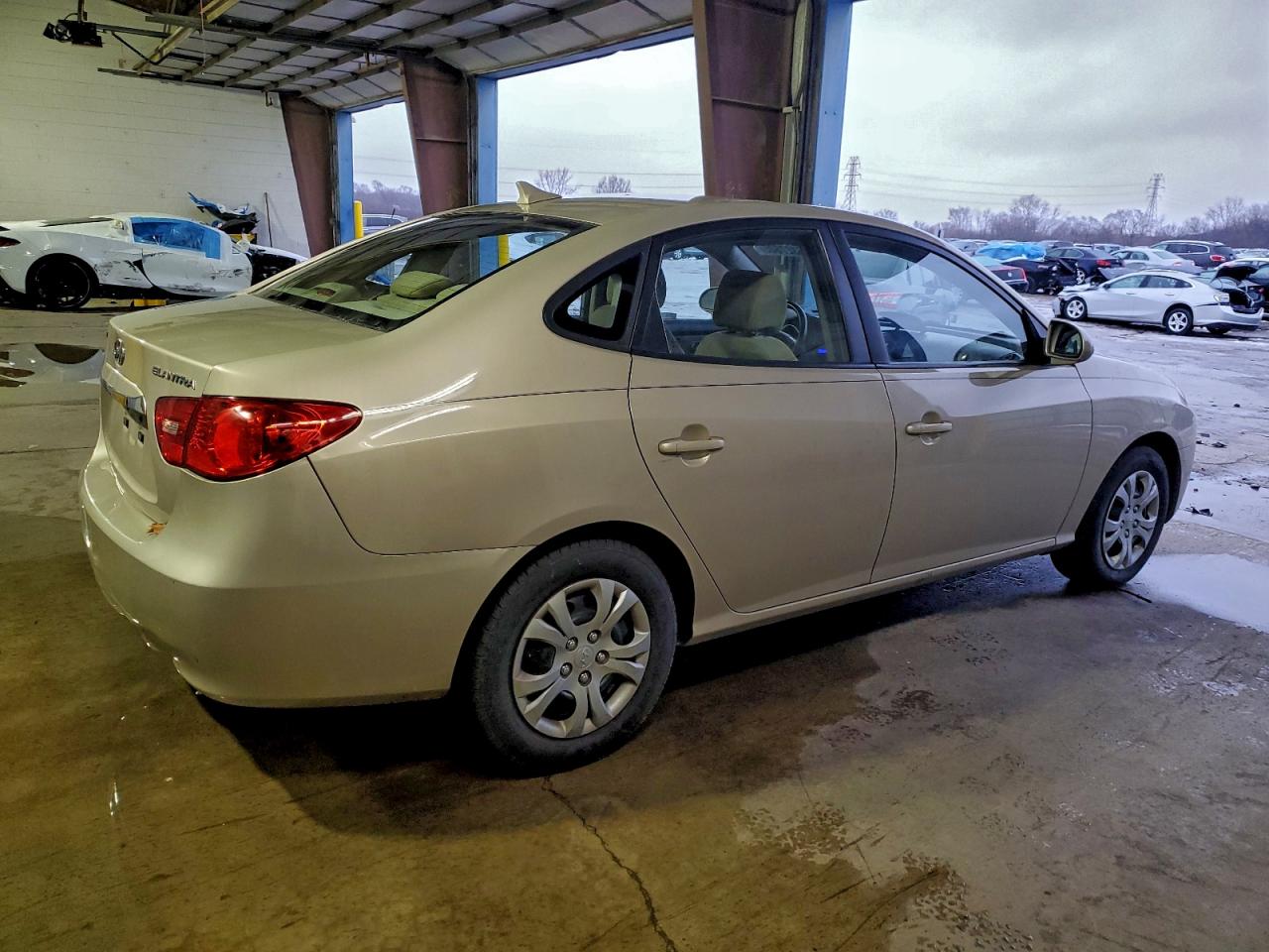 2010 HYUNDAI ELANTRA BLUE photo 3