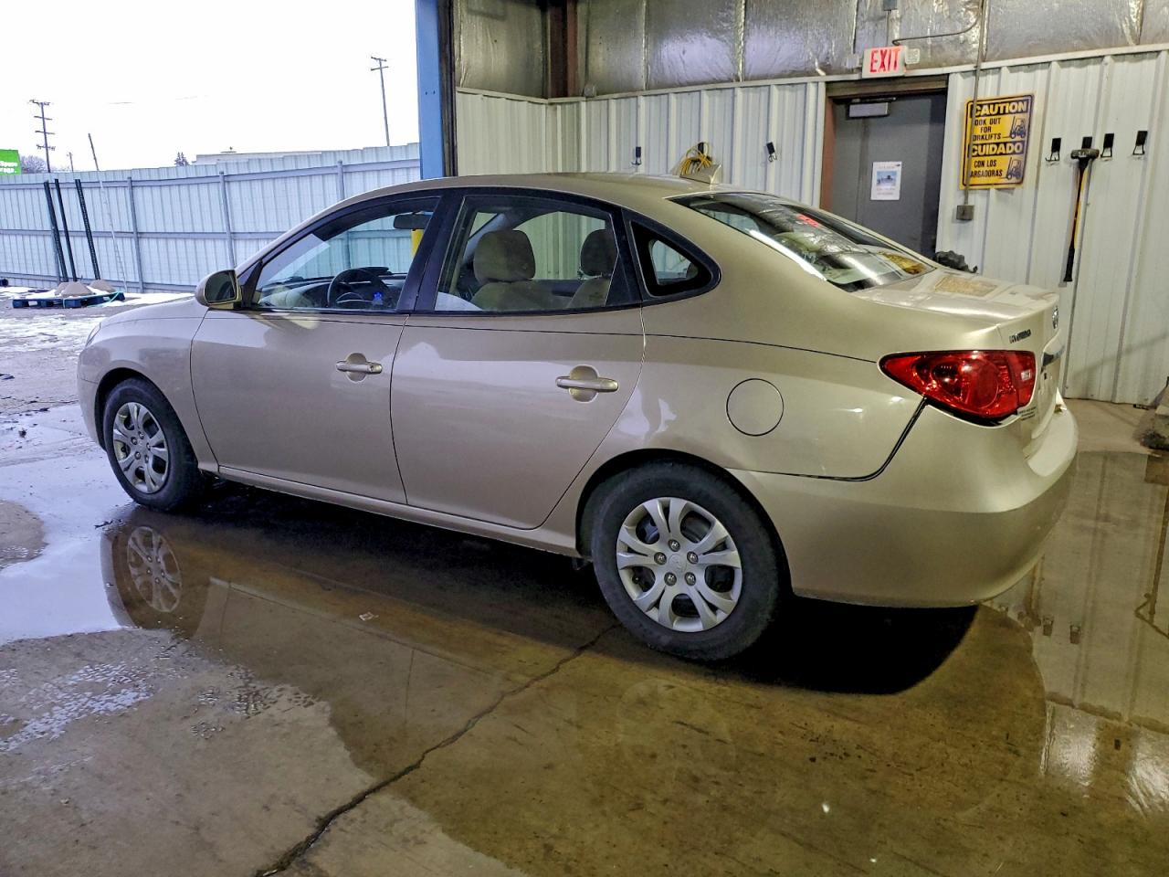 2010 HYUNDAI ELANTRA BLUE photo 2
