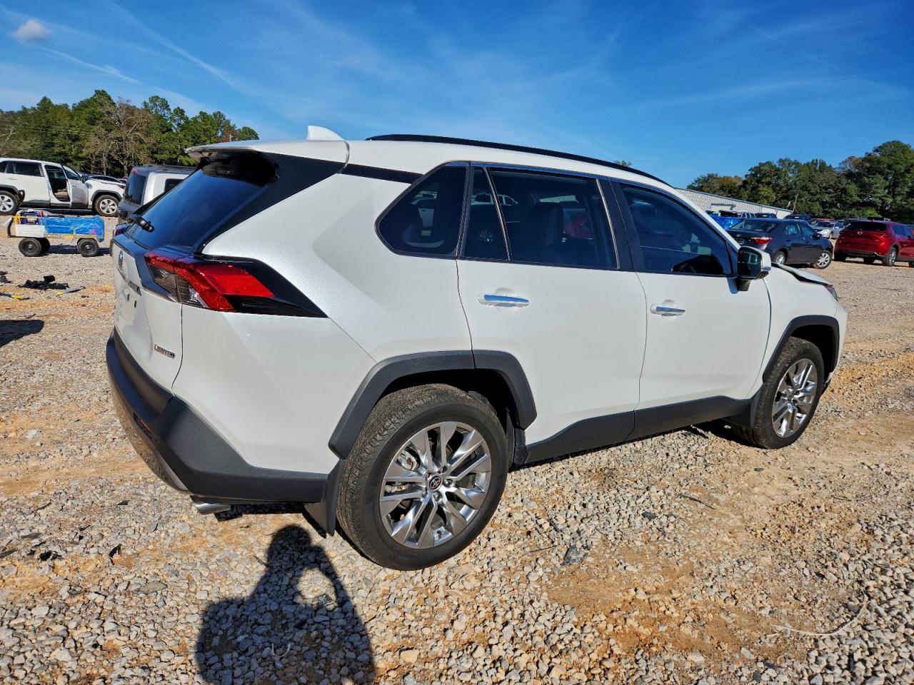 2024 TOYOTA RAV4 LIMITED photo 7