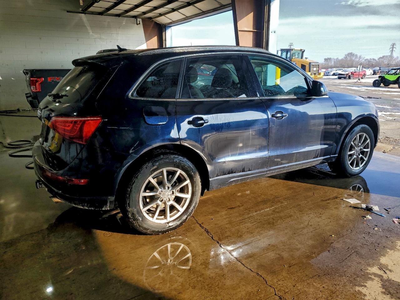 2011 AUDI Q5 PREMIUM photo 3