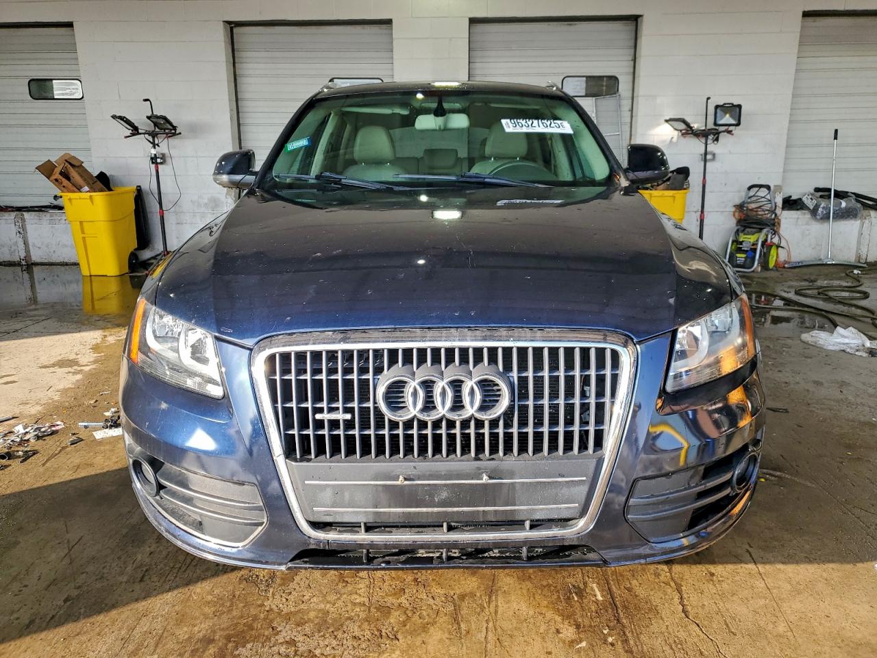 2011 AUDI Q5 PREMIUM photo 5