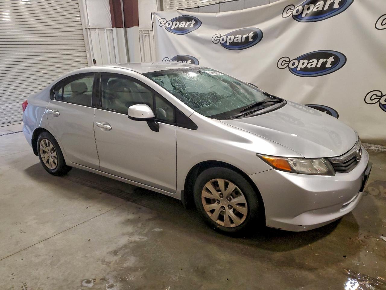 2012 HONDA CIVIC LX photo 4