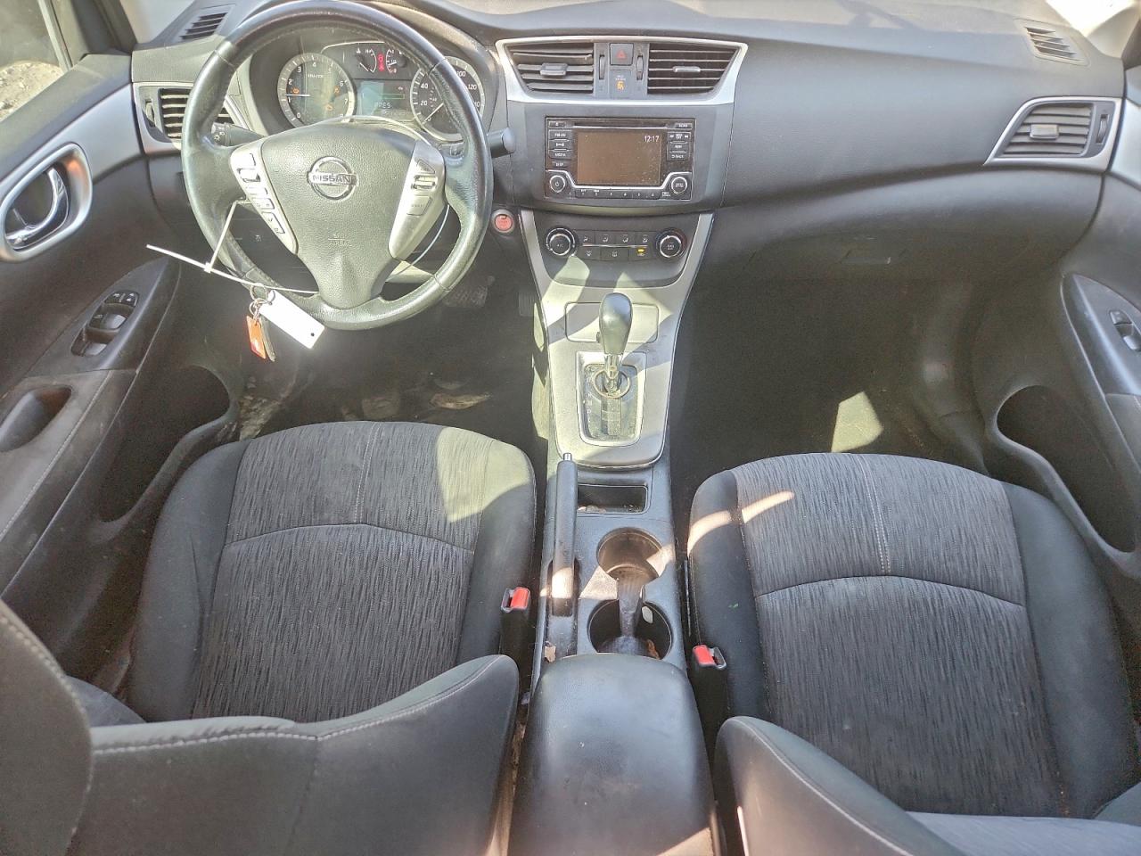 2015 NISSAN SENTRA S photo 8