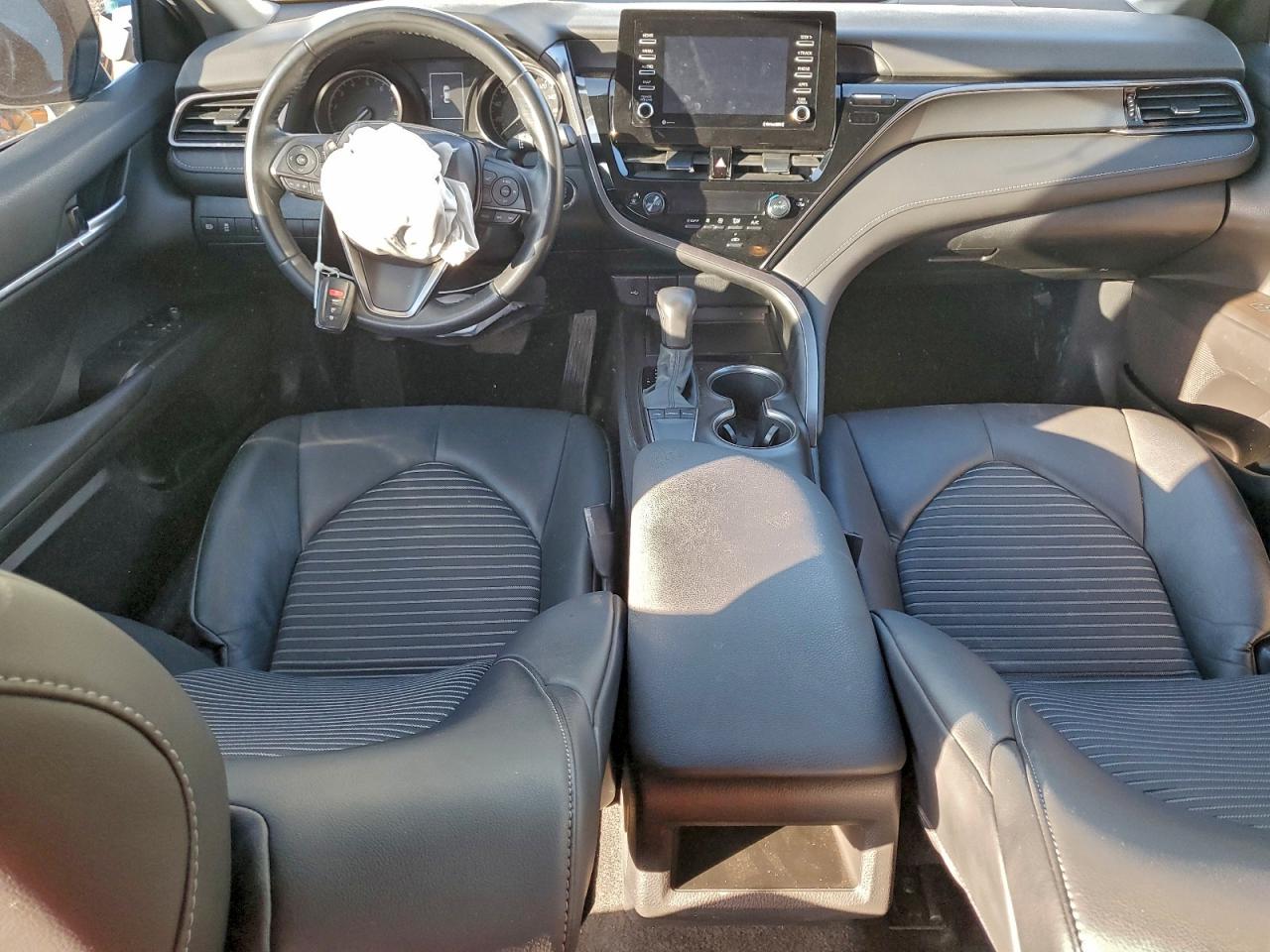 2024 TOYOTA CAMRY SE NIGHT SHADE photo 22