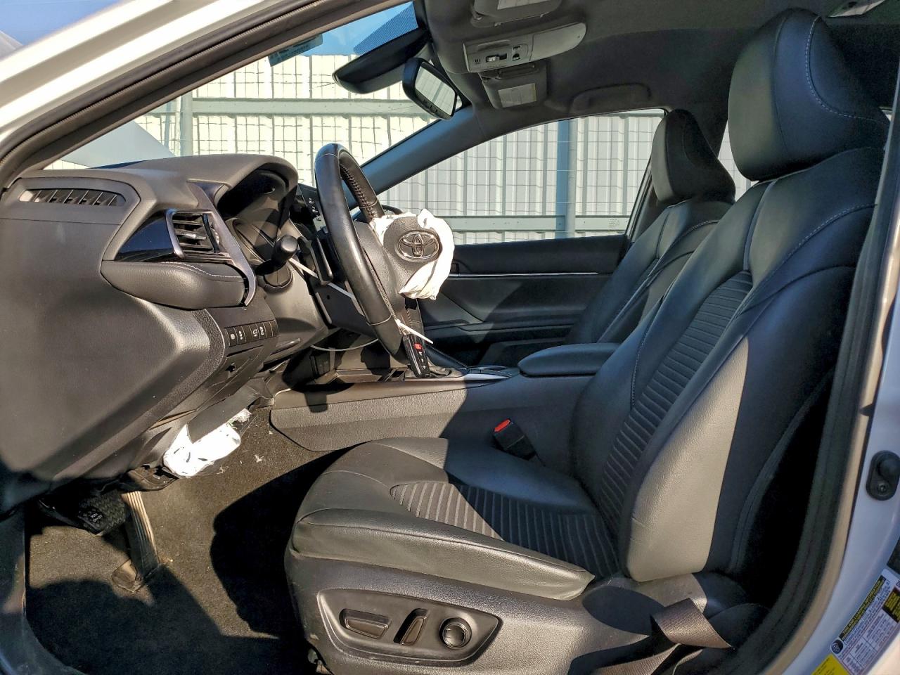 2024 TOYOTA CAMRY SE NIGHT SHADE photo 19