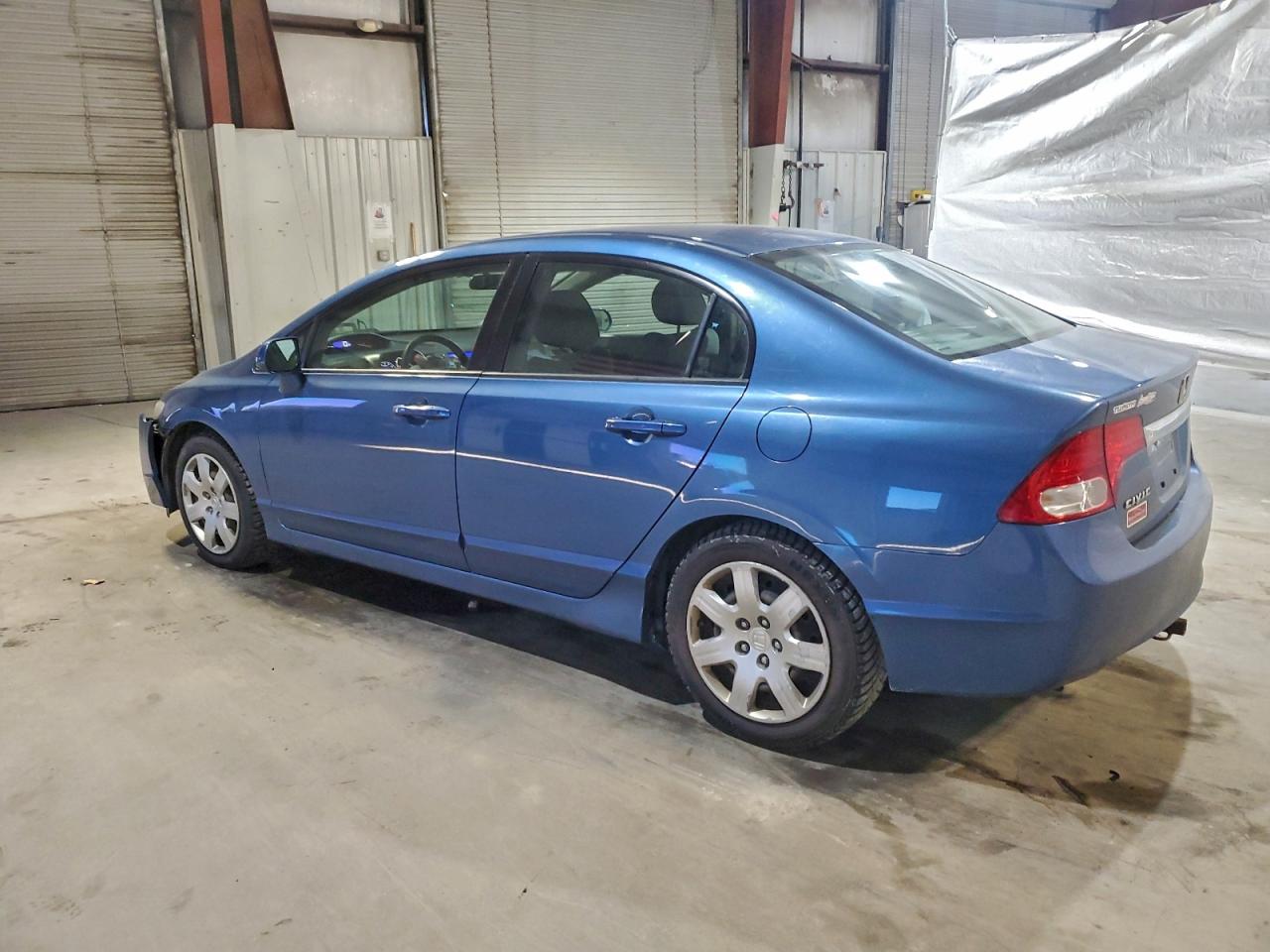 2010 HONDA CIVIC LX photo 3