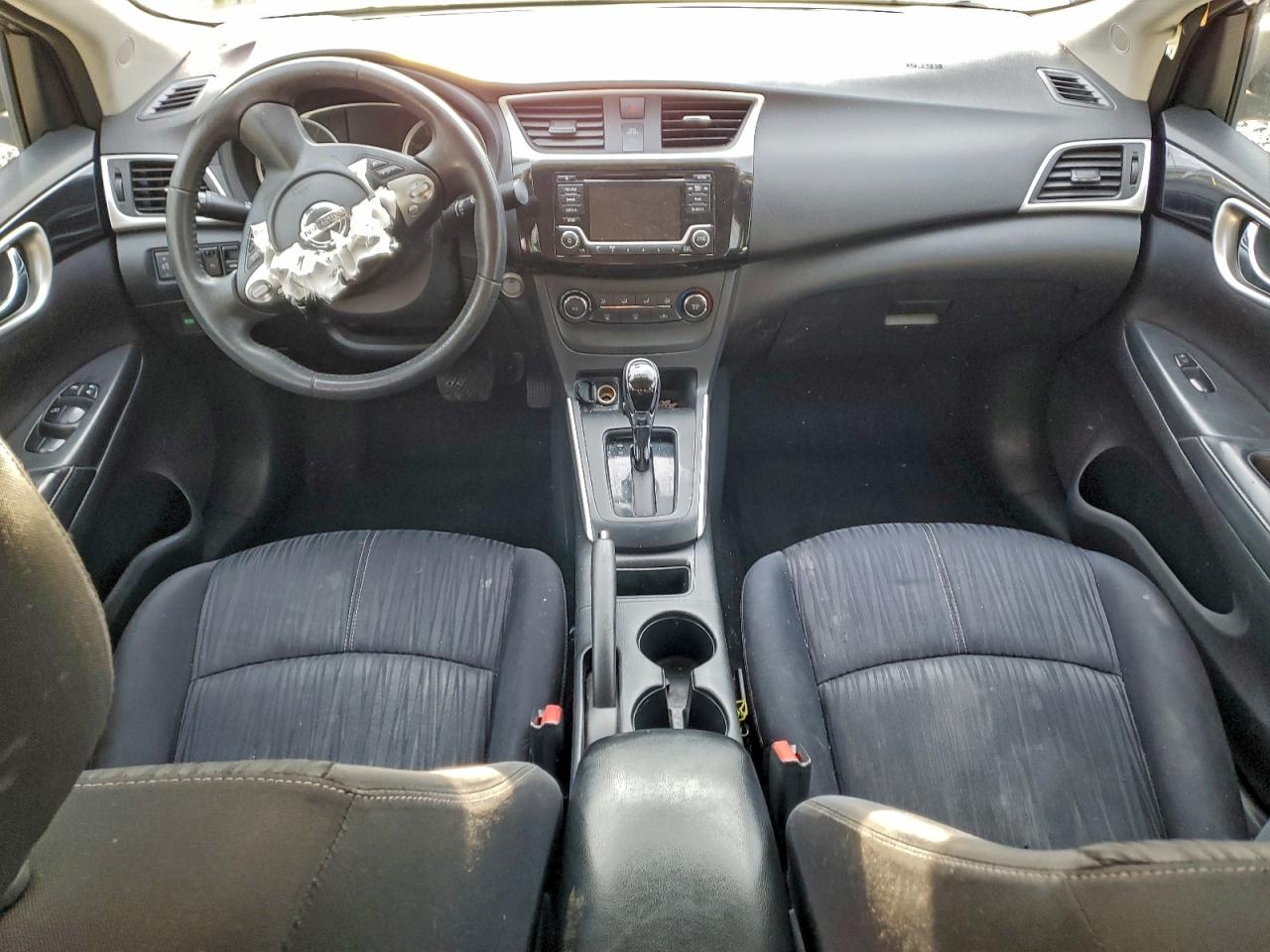 2016 NISSAN SENTRA S photo 8