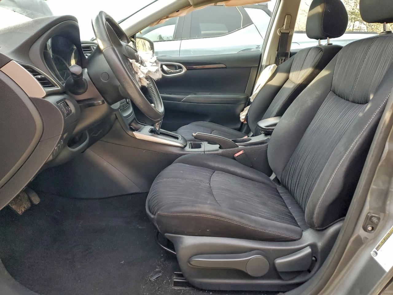 2016 NISSAN SENTRA S photo 7