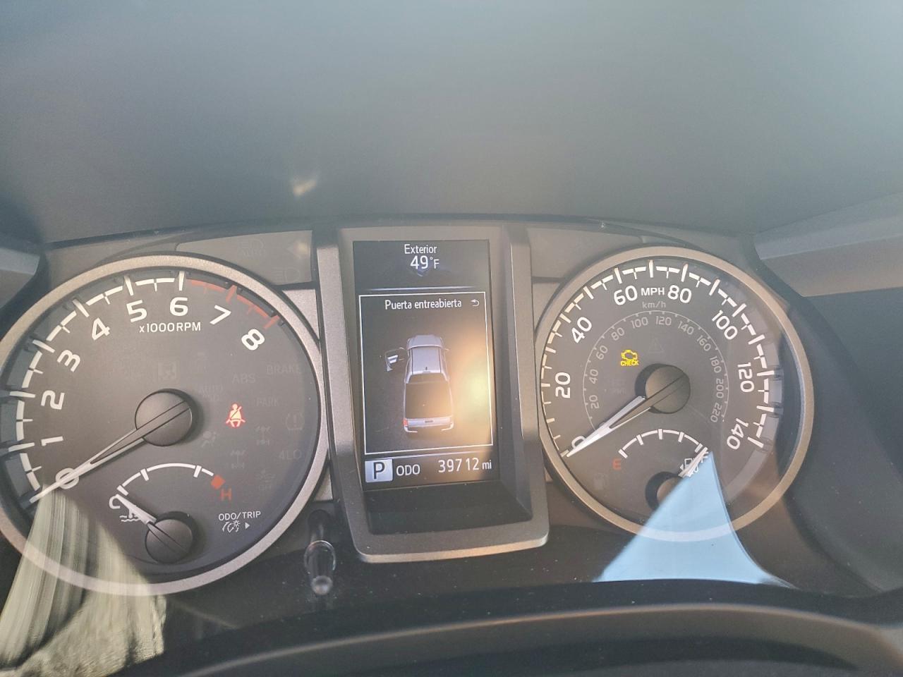 2019 TOYOTA TACOMA DOUBLE CAB photo 9