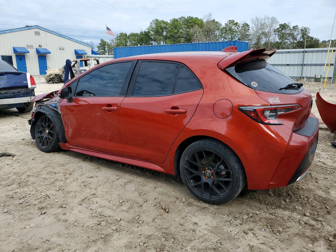 2020 TOYOTA COROLLA XSE photo 2