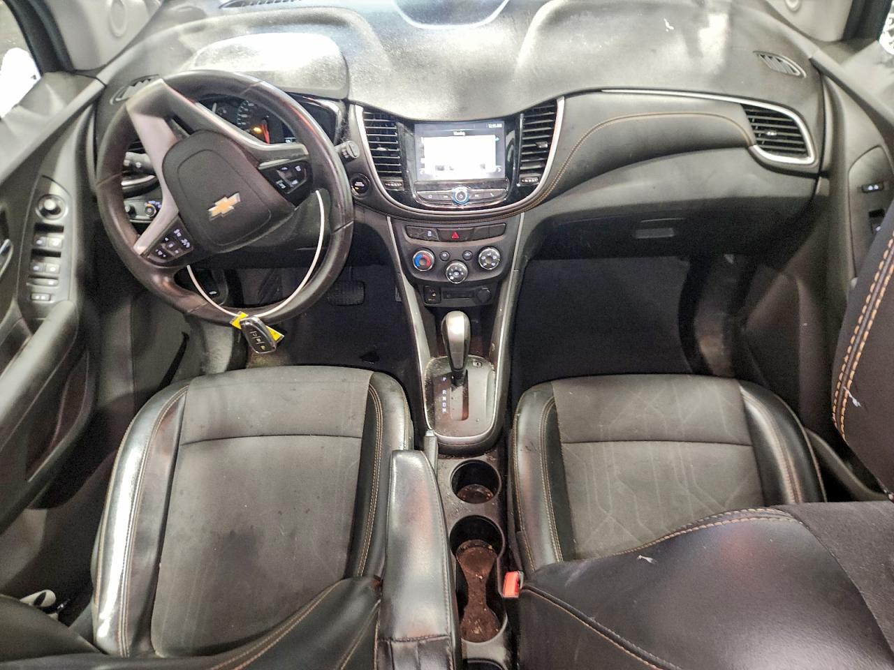 2017 CHEVROLET TRAX 1LT photo 8