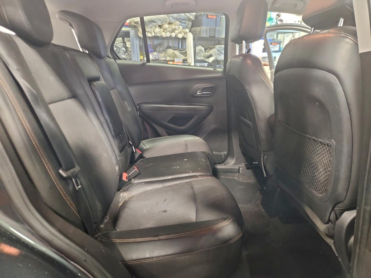 2017 CHEVROLET TRAX 1LT photo 11