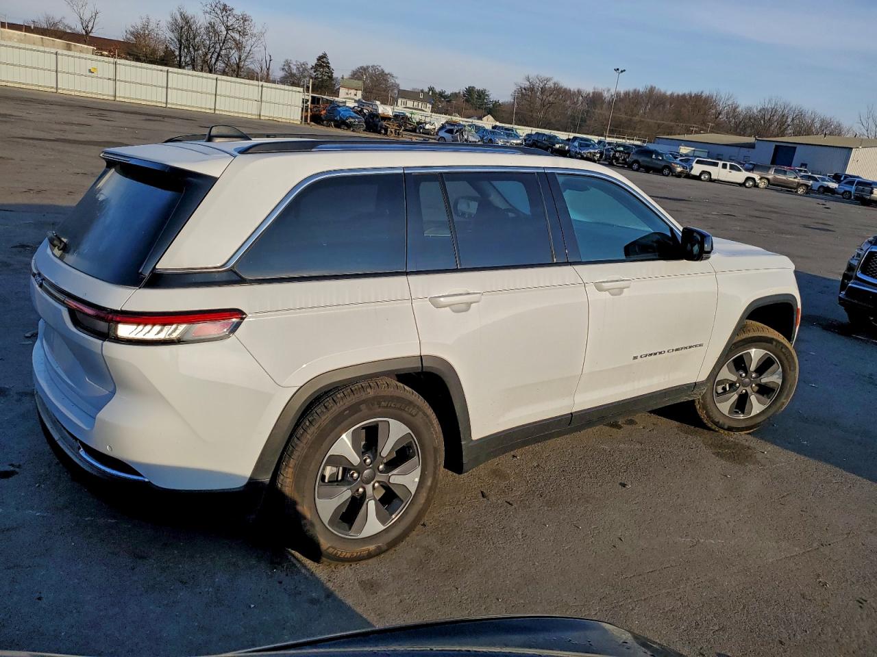 2024 JEEP GRAND CHEROKEE LIMITED 4XE photo 5