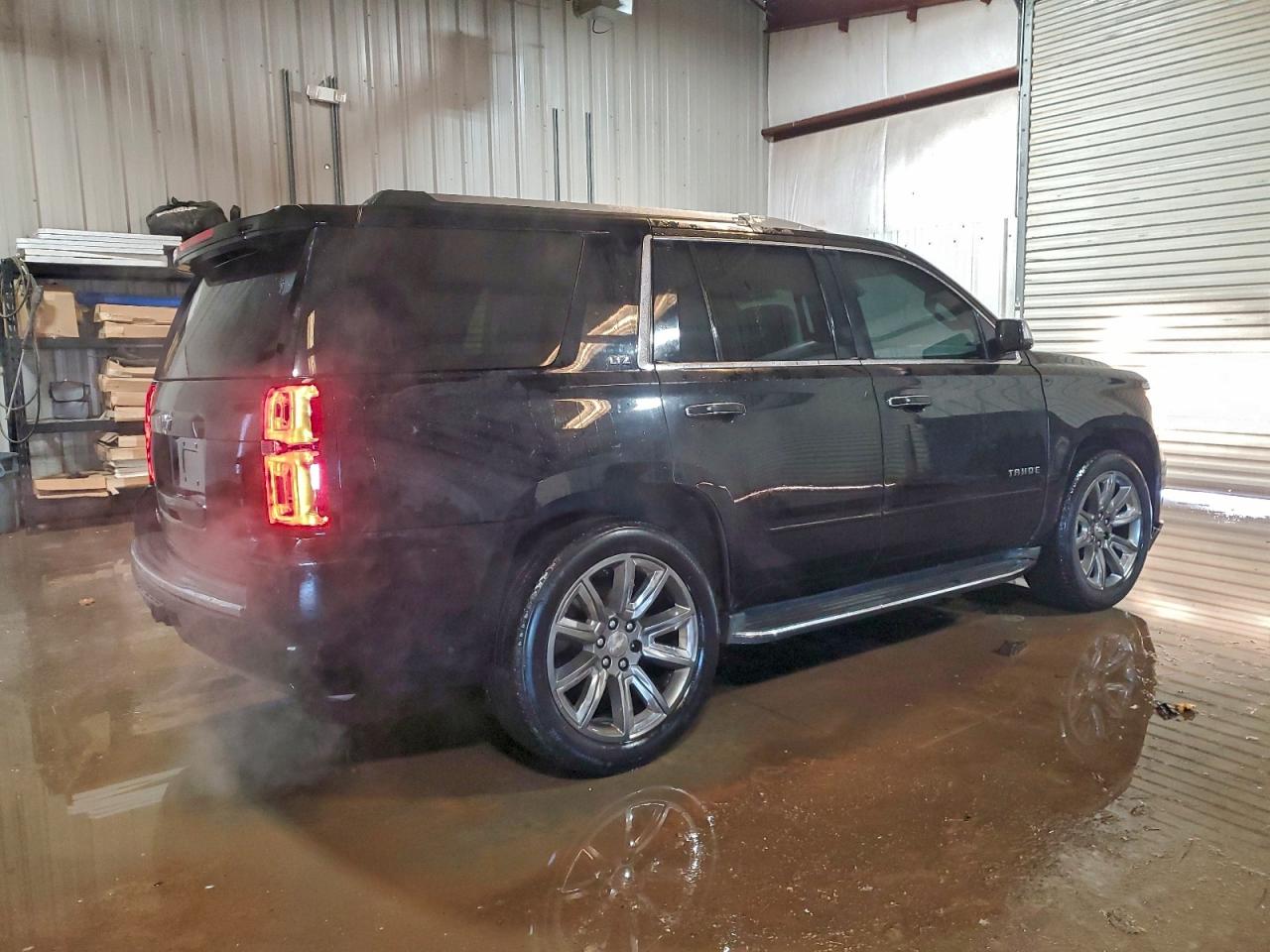 2016 CHEVROLET TAHOE C1500 LTZ photo 3