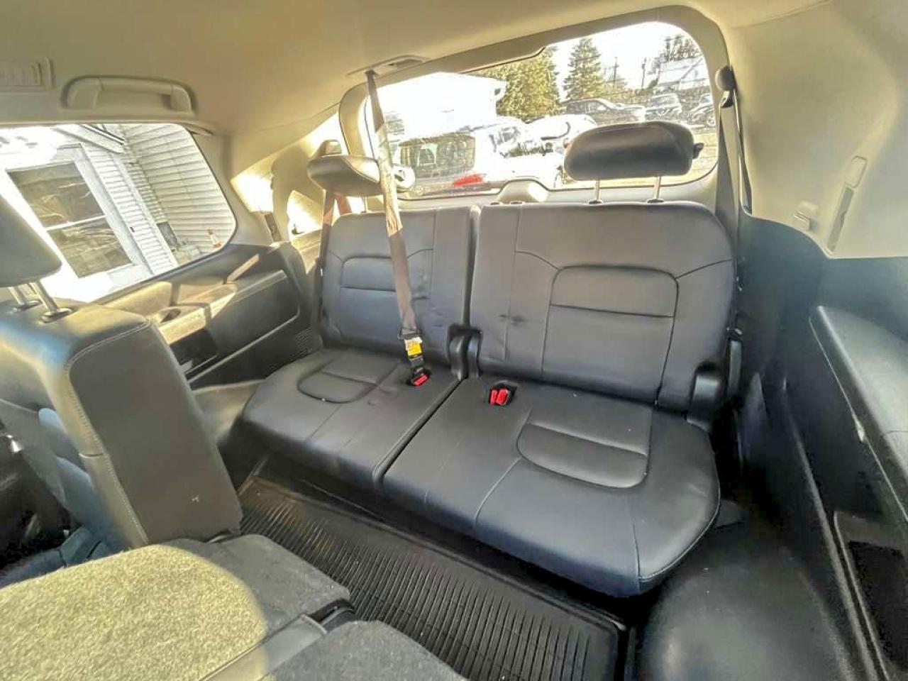 2017 TOYOTA LAND CRUISER photo 11