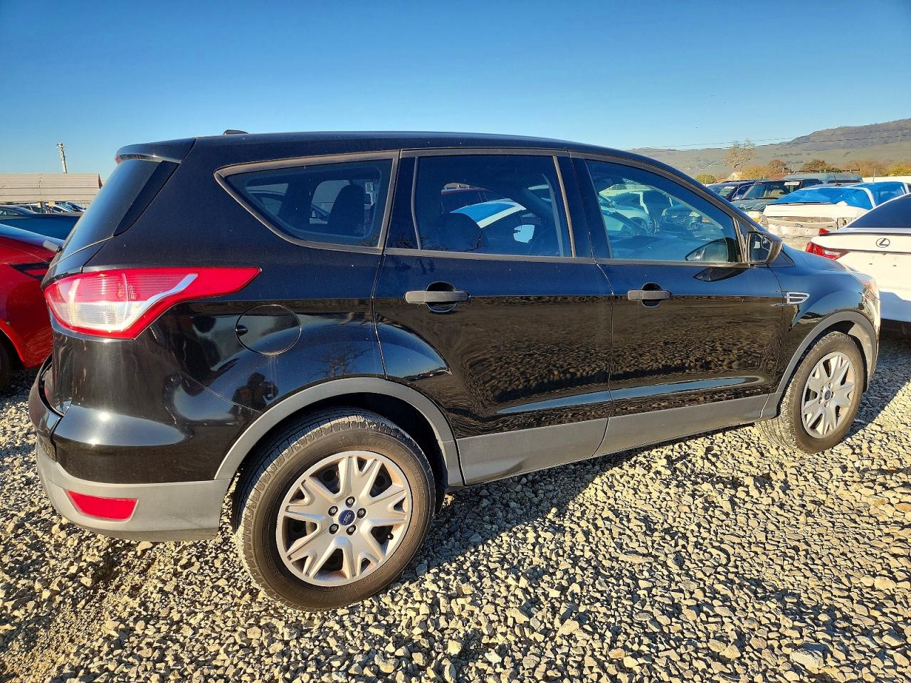 2016 FORD ESCAPE S photo 5
