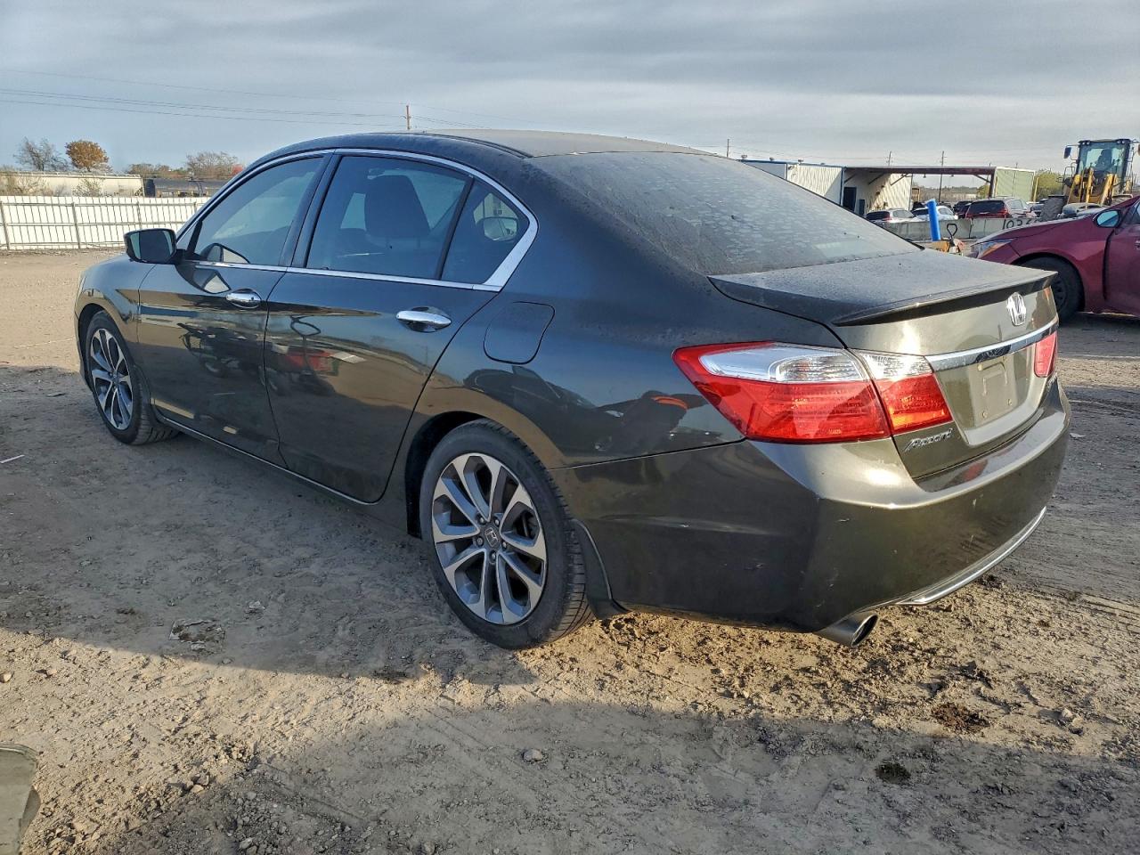 2013 HONDA ACCORD SPORT photo 2