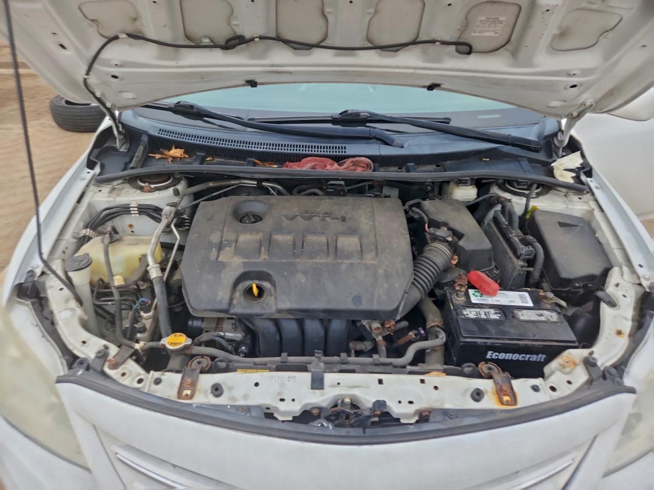 2013 TOYOTA COROLLA photo 11