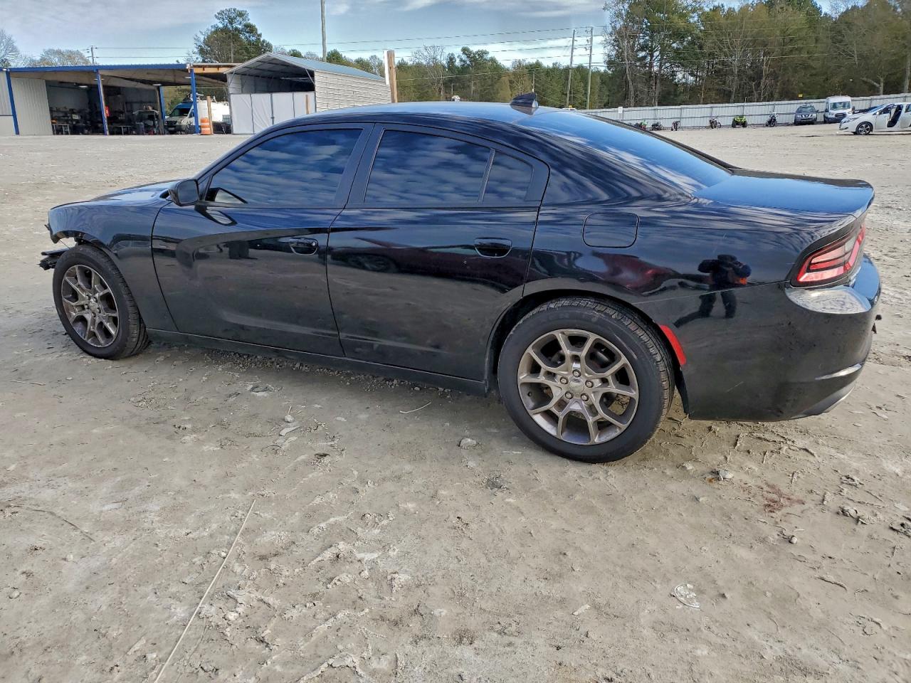 2017 DODGE CHARGER SXT photo 2