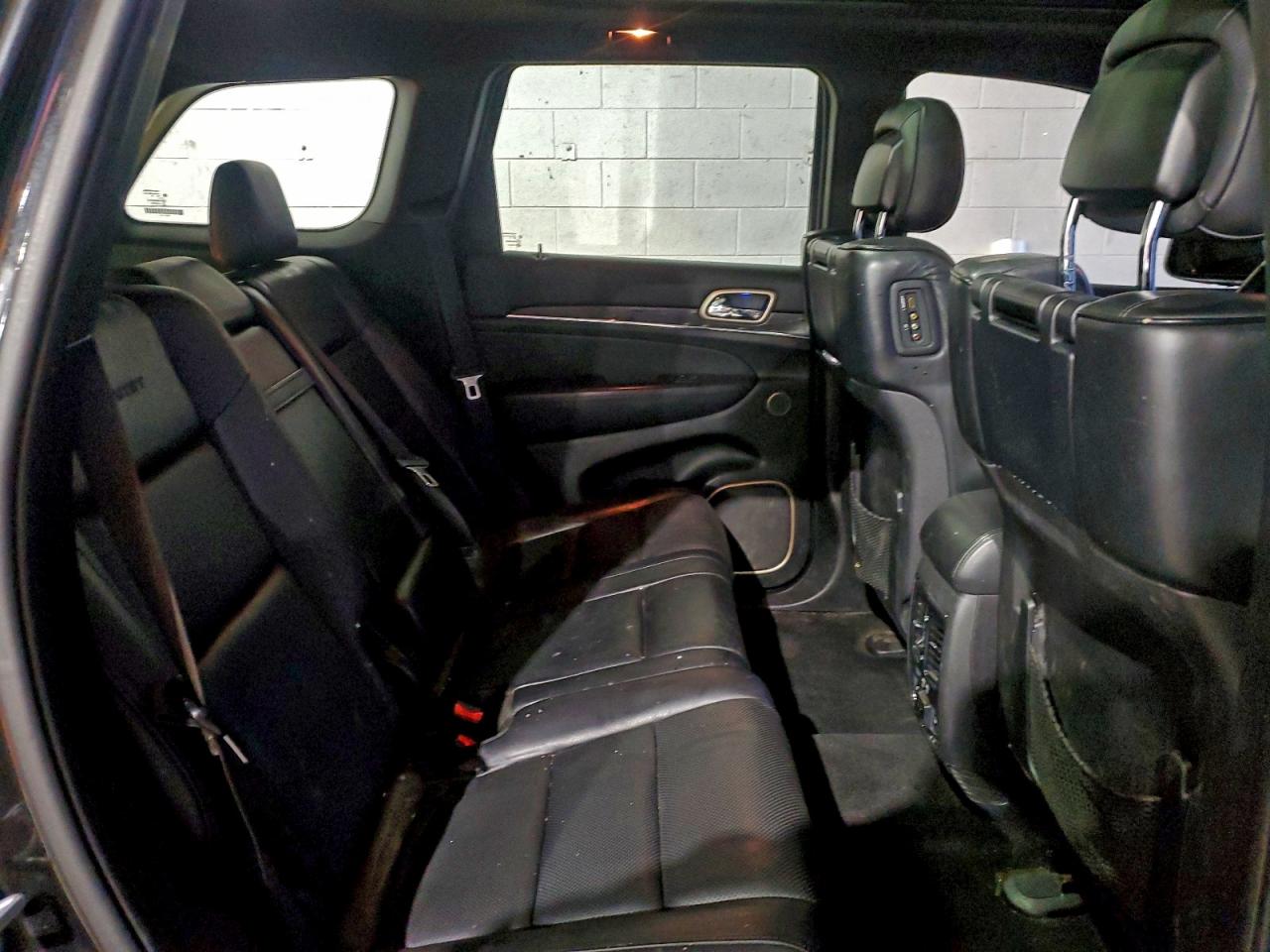 2014 JEEP GRAND CHEROKEE SUMMIT photo 11