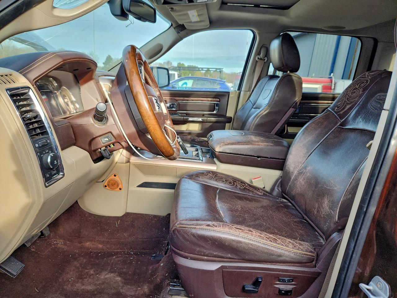 2013 RAM 1500 LONGHORN photo 13