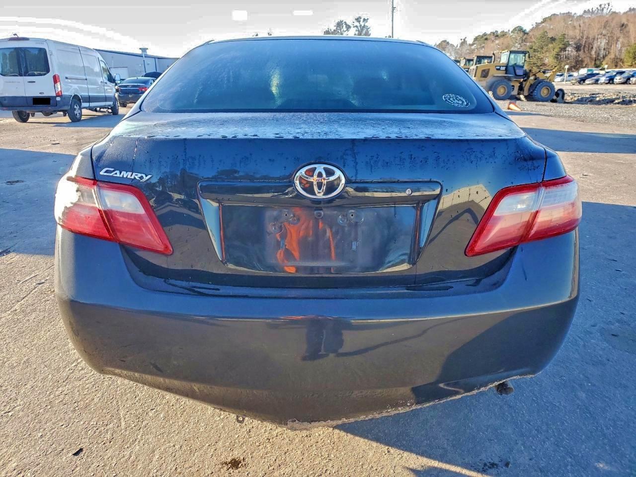 2009 TOYOTA CAMRY BASE photo 16
