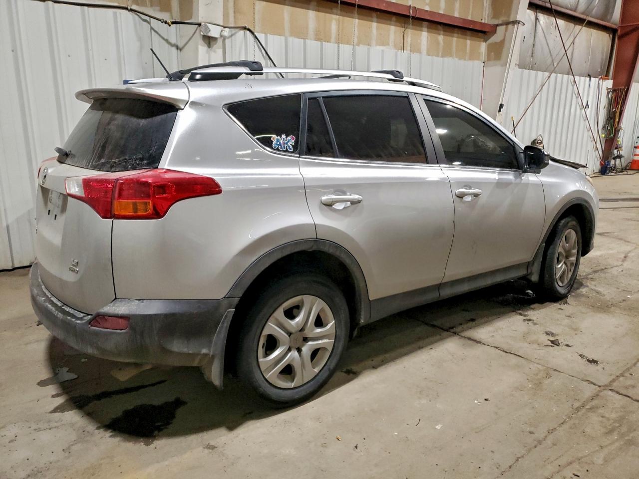 2013 TOYOTA RAV4 LE photo 7