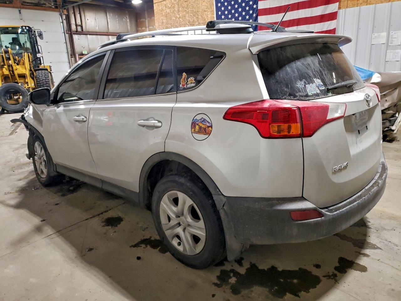 2013 TOYOTA RAV4 LE photo 4