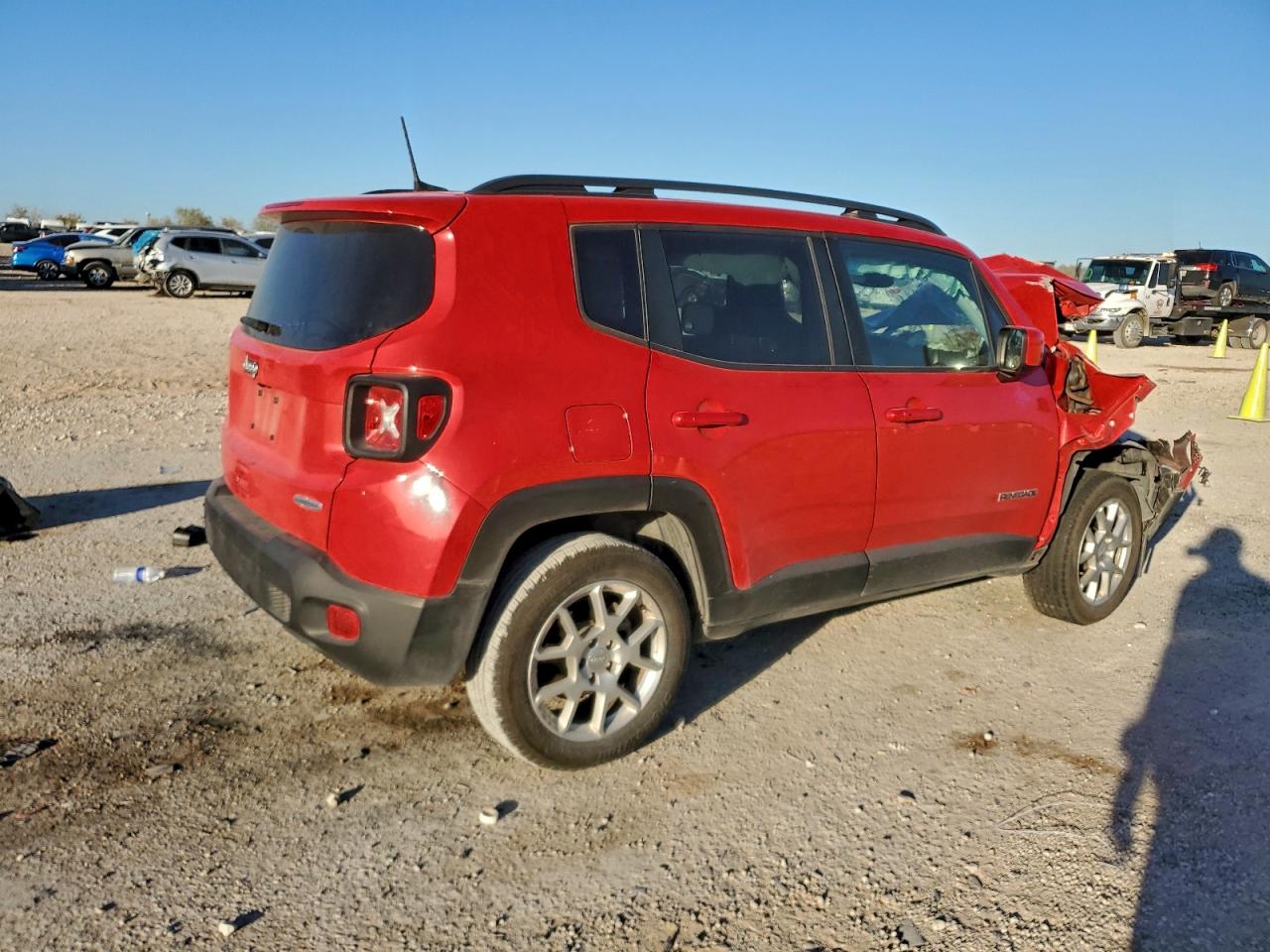 2019 JEEP RENEGADE LATITUDE photo 3
