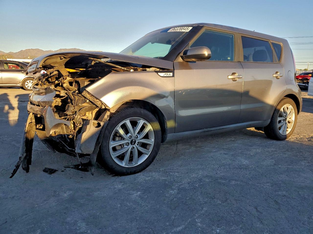 2018 KIA SOUL + — FRONT END damage — photo 1