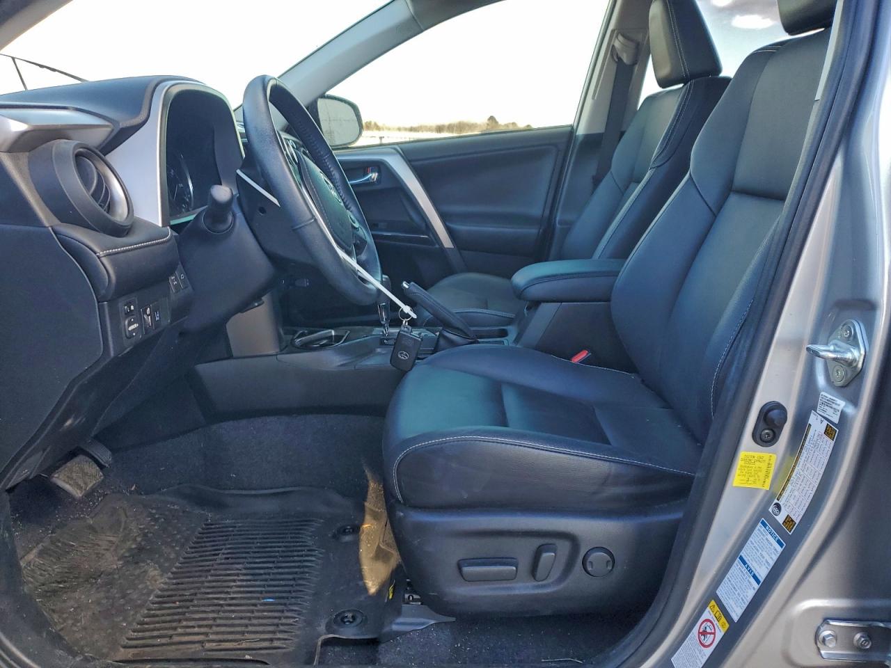 2018 TOYOTA RAV4 LIMITED photo 7