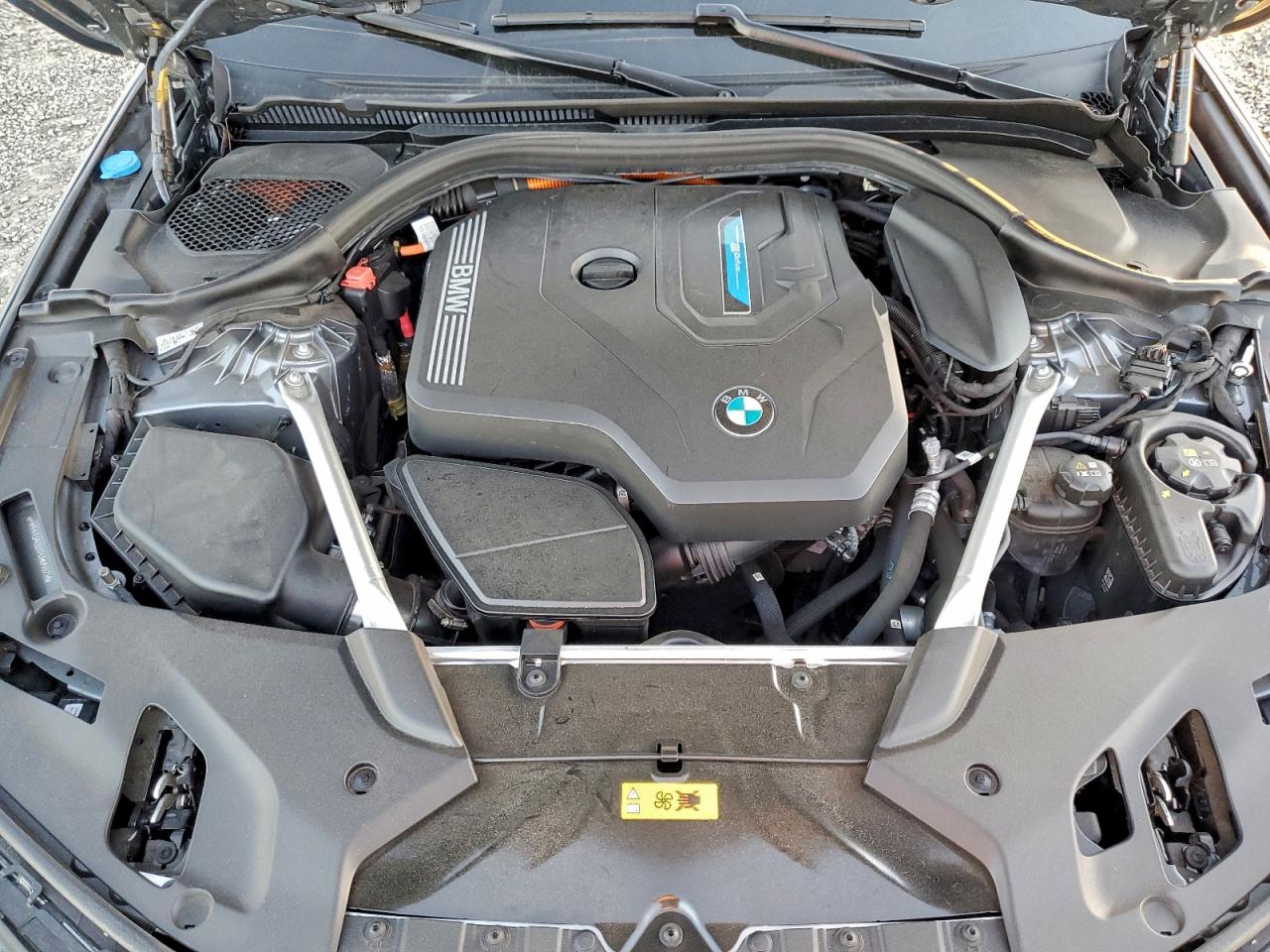 2023 BMW 530E photo 11