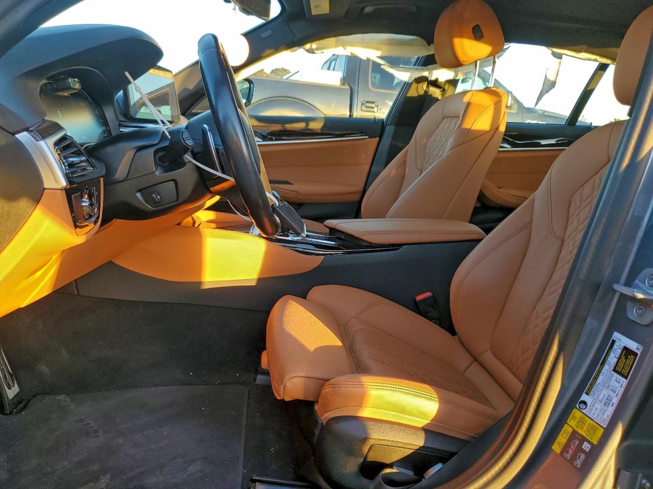 2023 BMW 530E photo 7