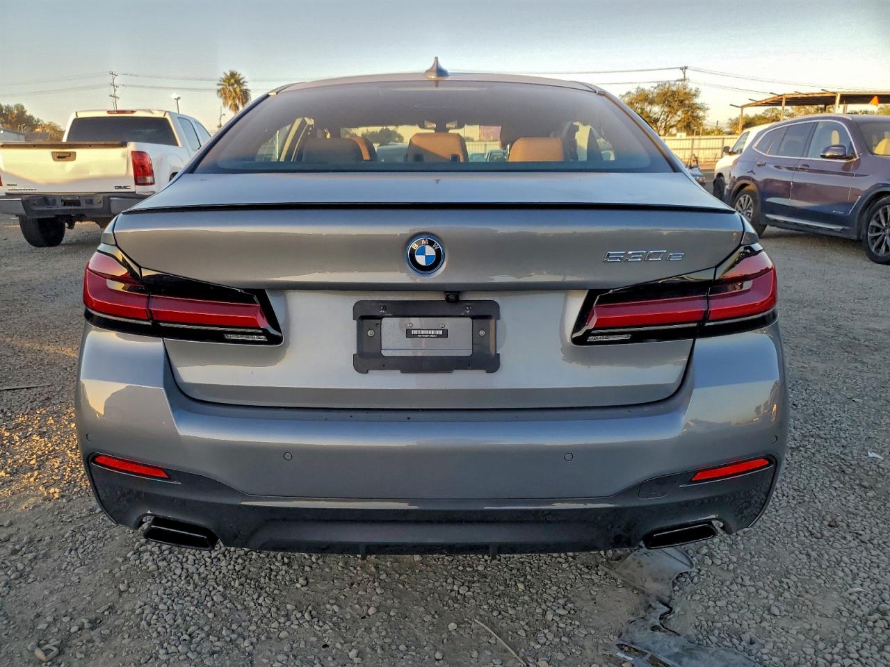 2023 BMW 530E photo 6