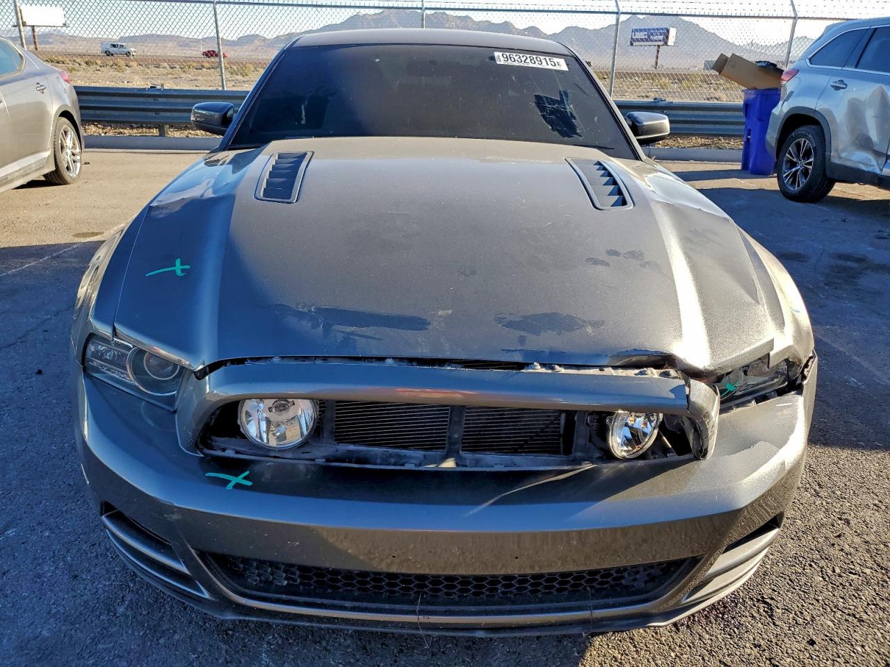 2013 FORD MUSTANG GT photo 13