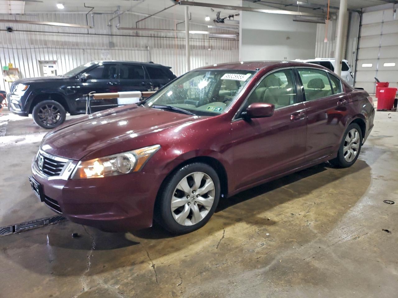 2009 HONDA ACCORD LX — REAR END damage — photo 1