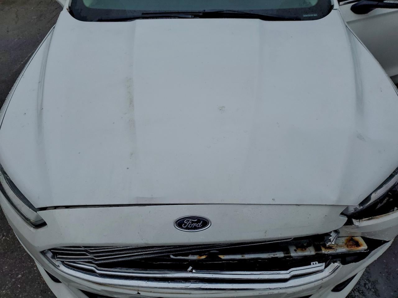 2015 FORD FUSION SE photo 11