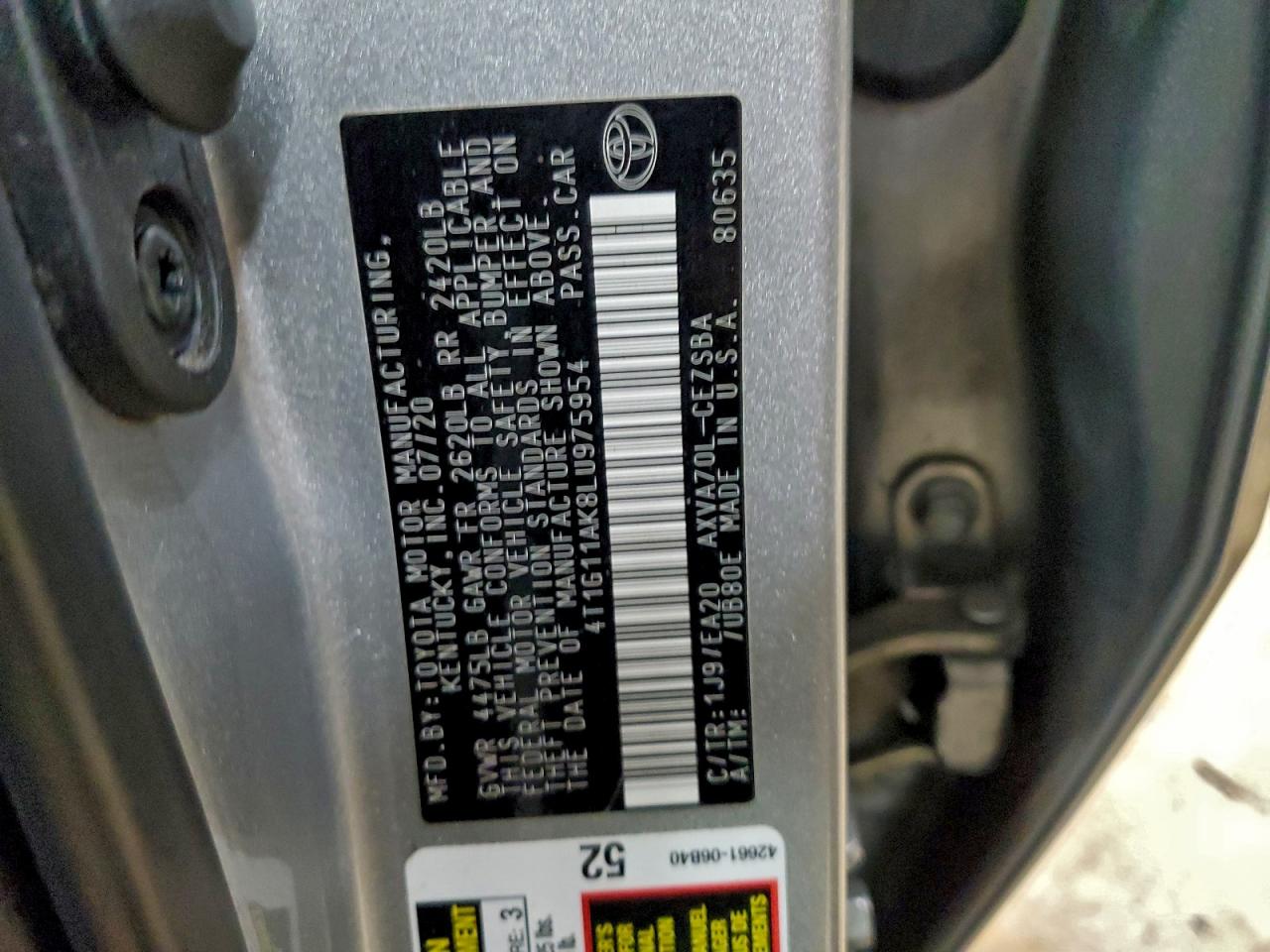 2020 TOYOTA CAMRY SE photo 23
