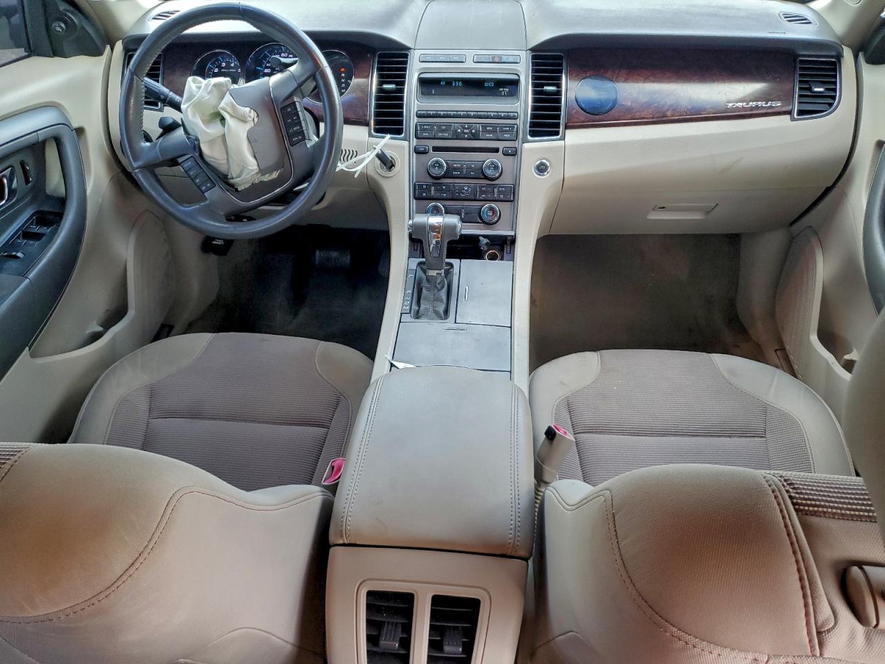 2011 FORD TAURUS SEL photo 8