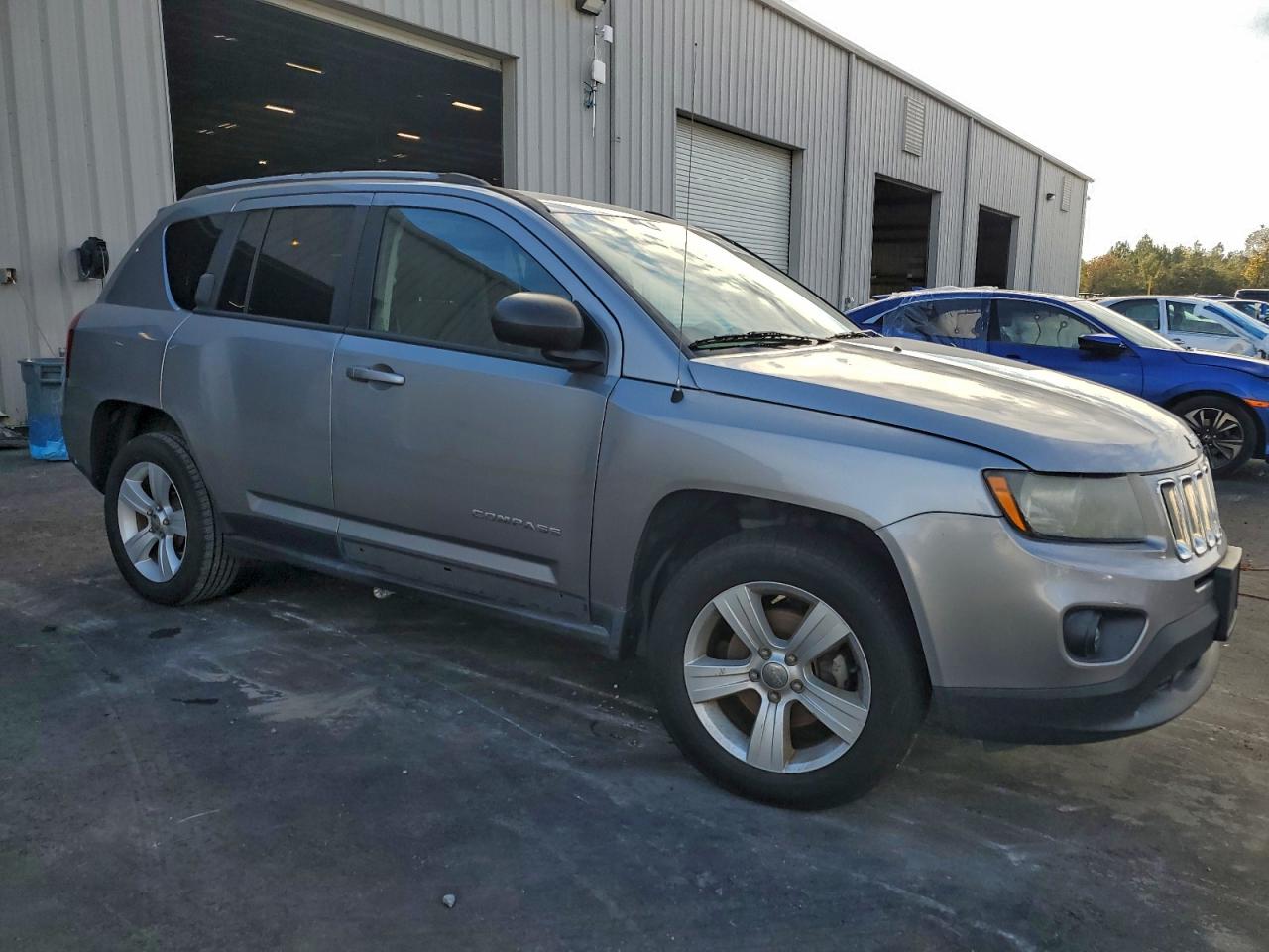 2016 JEEP COMPASS SPORT photo 4
