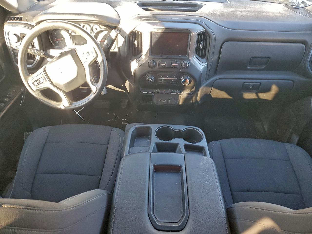 2020 CHEVROLET SILVERADO K1500 LT photo 8