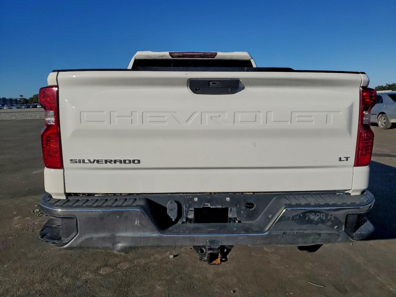 2020 CHEVROLET SILVERADO K1500 LT photo 6