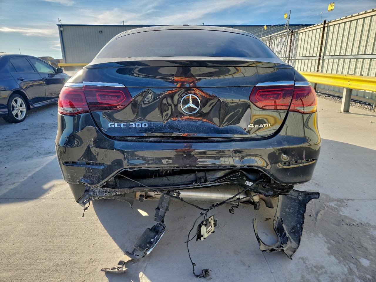 2020 MERCEDES-BENZ GLC COUPE 300 4MATIC photo 6