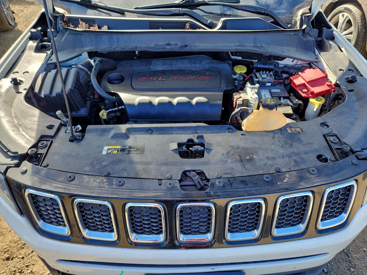 2019 JEEP COMPASS LATITUDE photo 12