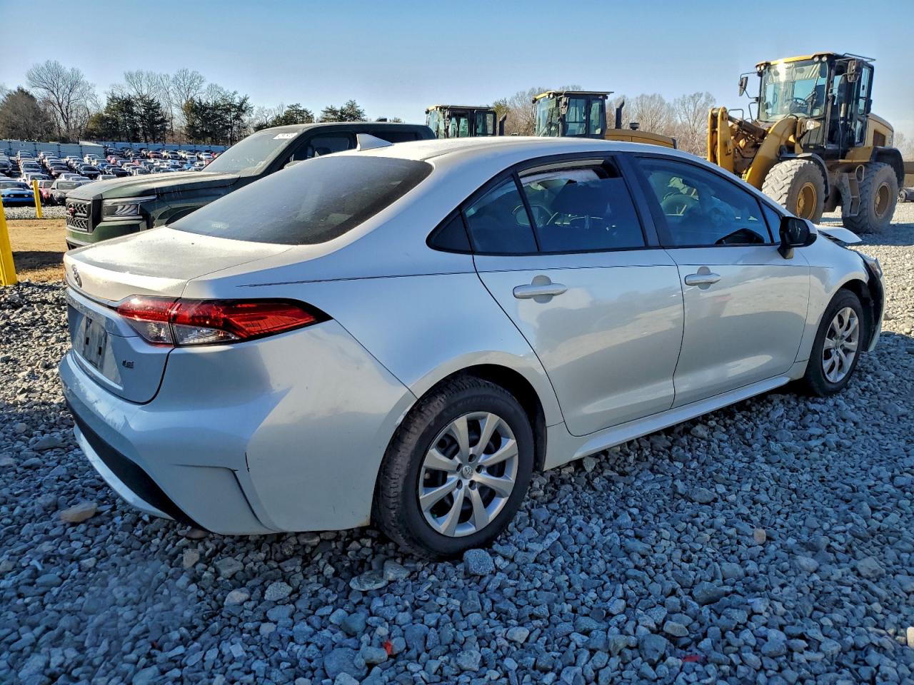 2022 TOYOTA COROLLA LE photo 3