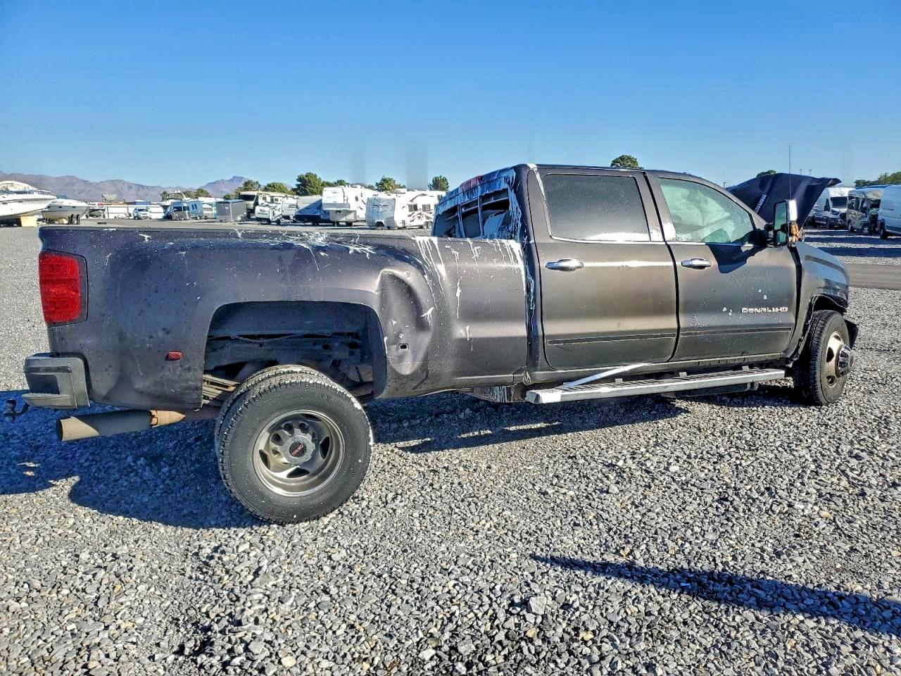 2015 GMC SIERRA K3500 DENALI photo 7