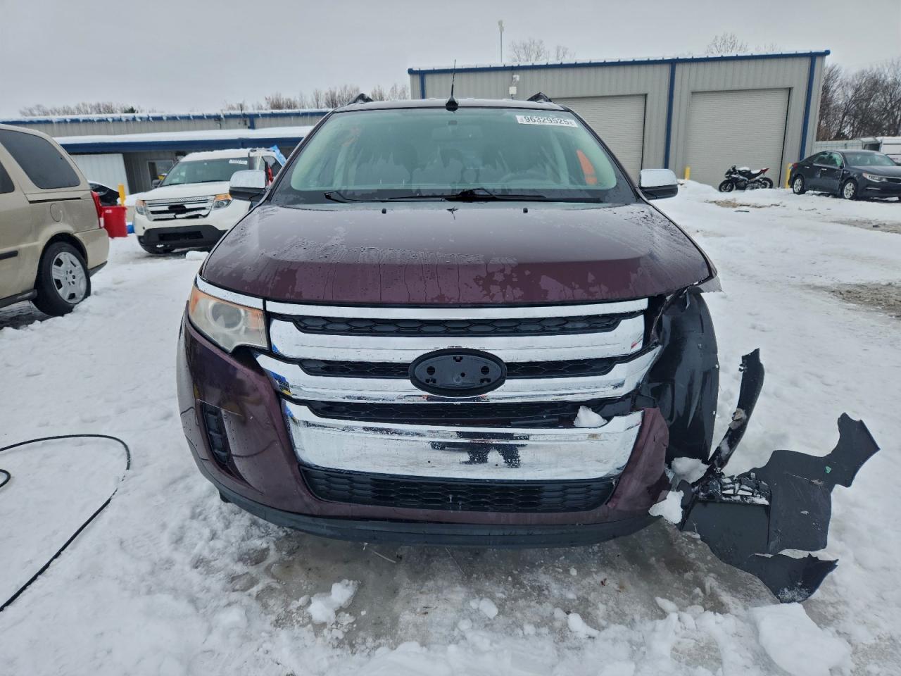 2011 FORD EDGE SE photo 9
